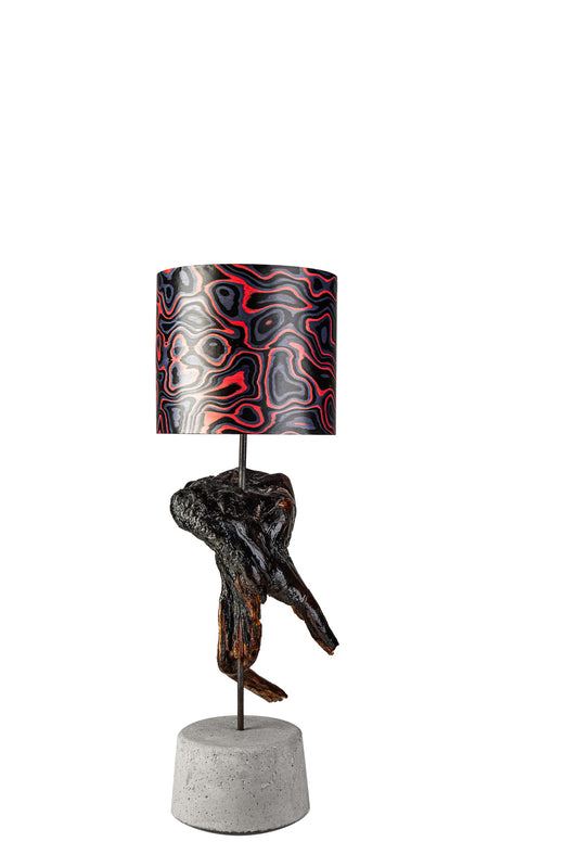 Driftwood Light Sculpture LO17 – Treibholz Lampe mit Echtholz Furnier & Beton-Sockel, Vorderansicht Tag.